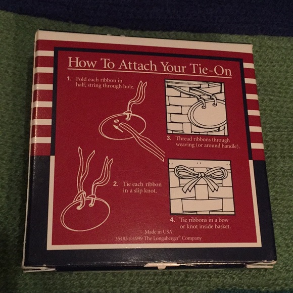 Longaberger 2000 All-American Ceramic Tie-On - Picture 5 of 6
